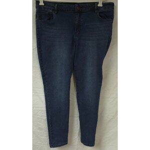 Miss Poured In Blue Womens Sz 16 Mid Rise Stretch Medium Wash Skinny Jeans 36x29